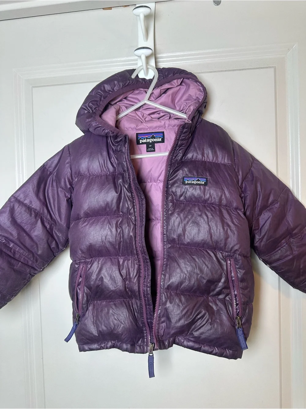 PATAGONIA Hi- Loft Down Filled Purple Hoodie Puffer Jacket, Size 3T